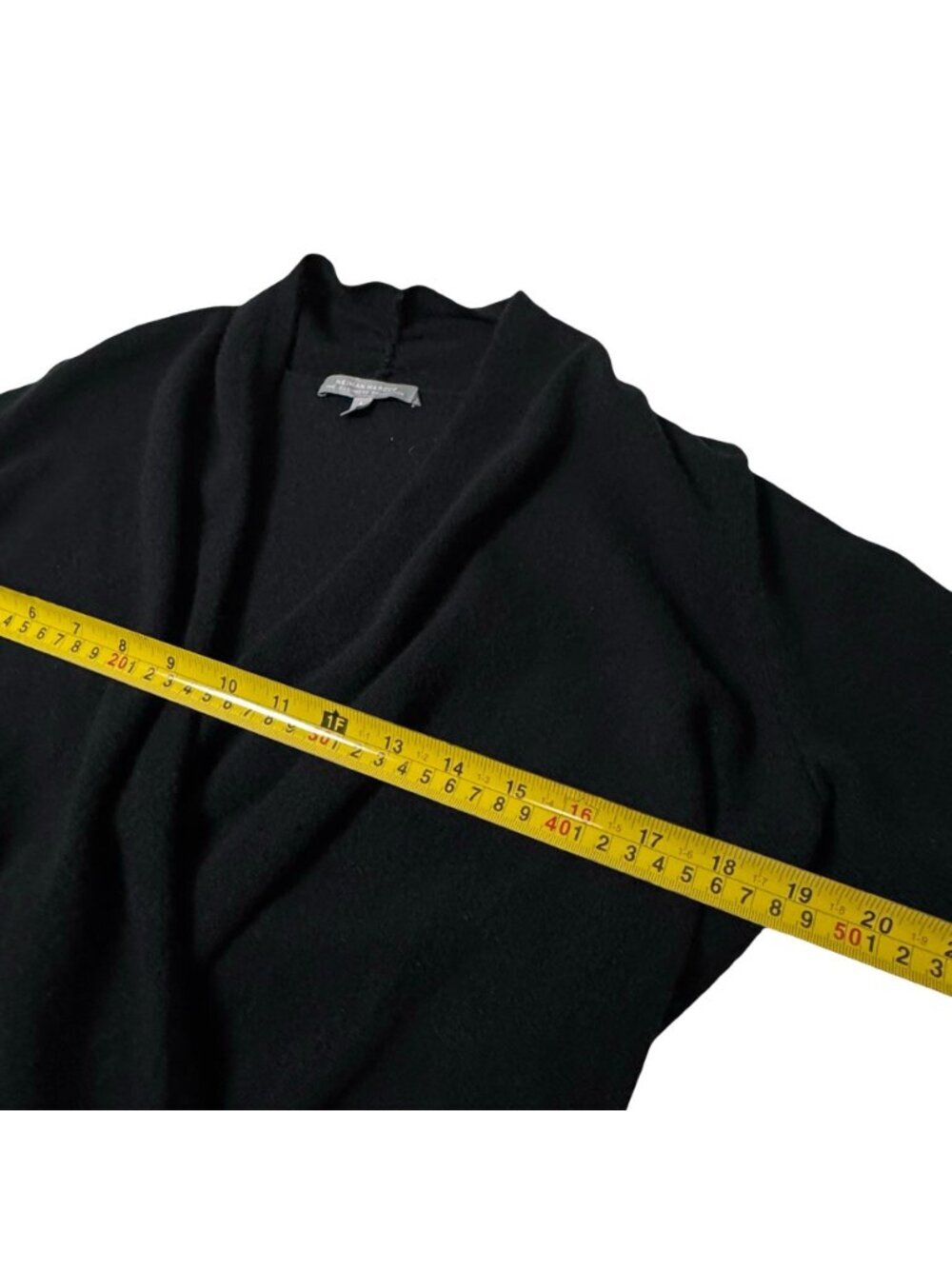 Neiman Marcus 100% Cashmere Wrap Sweater Sz L Minimalist Quiet Luxury - Picture 5 of 7